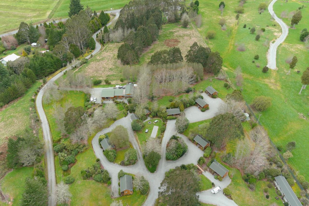 Lake Brunner Country Motel & Holiday Park Moana Экстерьер фото